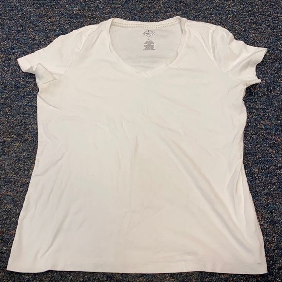 St. John’s Bay White tee sz. L - Picture 1 of 2